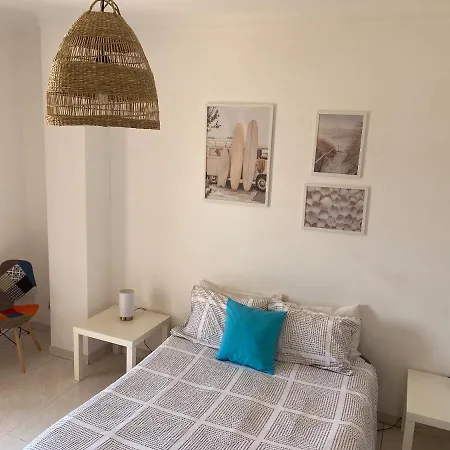 Konukevi Casa Luana - *